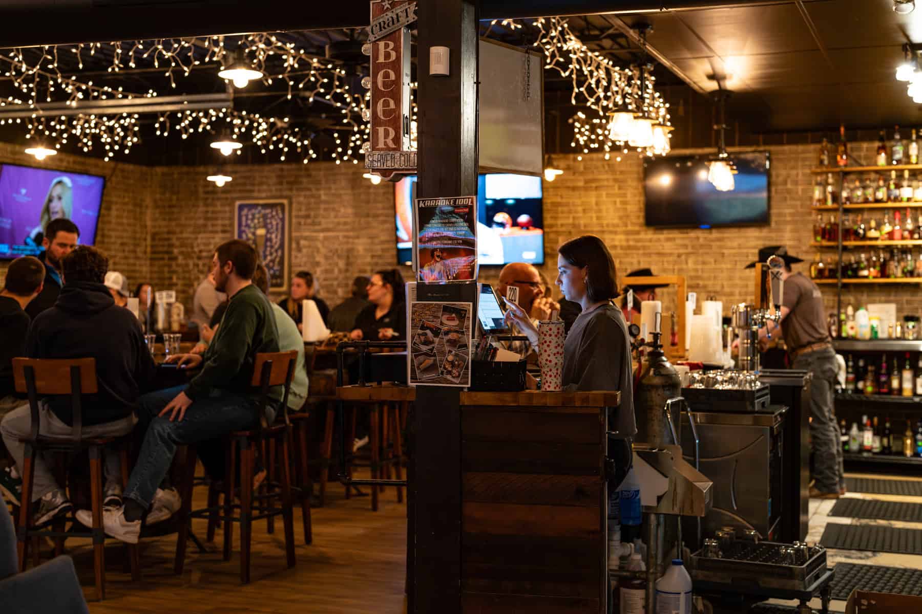 DSC06709-Enhanced-NR Busy Bar